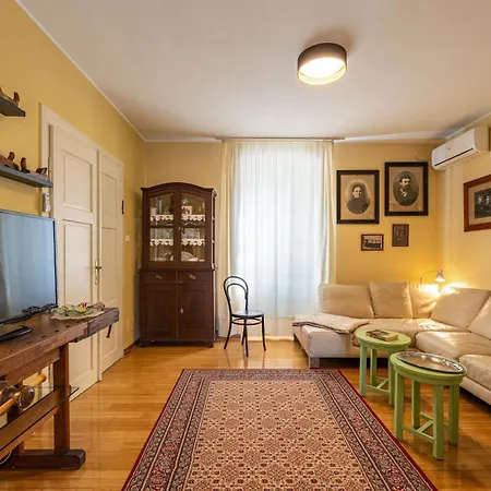 Katarina Vintage House Kraljevica