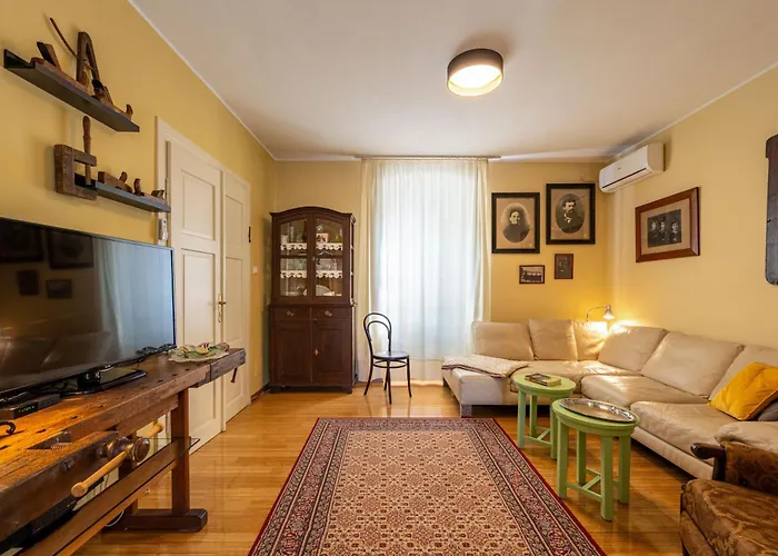 Katarina Vintage House Kraljevica