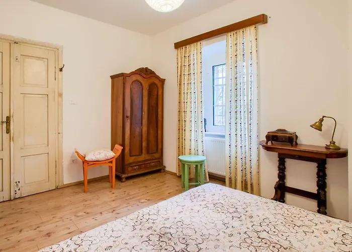 Villa Katarina Vintage House *