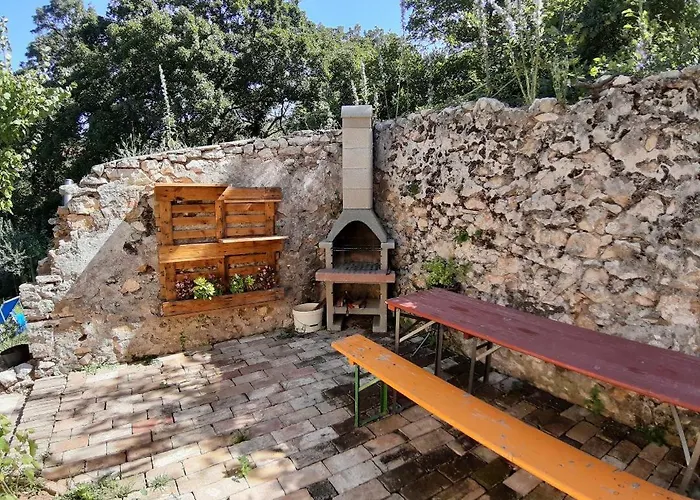 Katarina Vintage House *